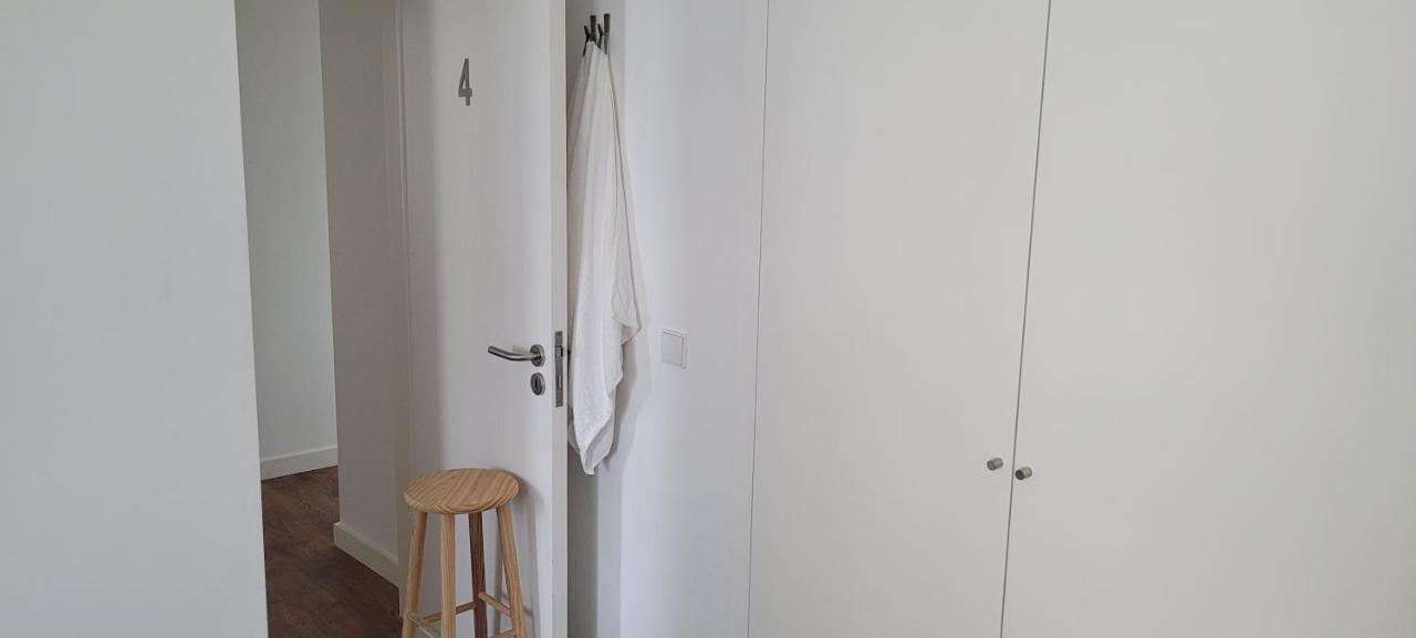 Comfy Room Near Metro Lisbona Esterno foto